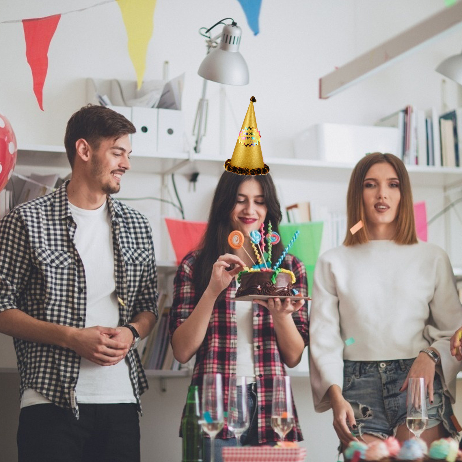 Goldener, kegelförmiger Partyh – Party Hat Cone Bewertung und Preis